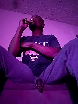 Snapshot of Daddy_hook chatting on December 17, 2024, 5:29 am Daddy hook online show from December 17, 2024, 5:29 am