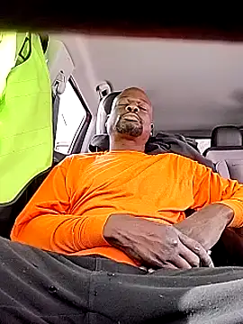 Snapshot of Daddy_hook chatting on January 22, 2025, 7:13 pm Daddy hook online show from January 22, 2025, 7:13 pm