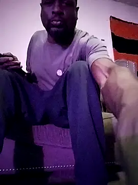 Snapshot of Daddy_hook chatting on January 28, 2025, 5:00 am Daddy hook online show from January 28, 2025, 5:00 am