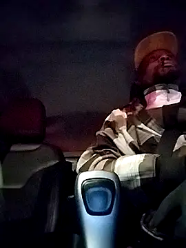 Snapshot of Daddy_hook chatting on February 11, 2025, 12:48 pm Daddy hook online show from February 11, 2025, 12:48 pm