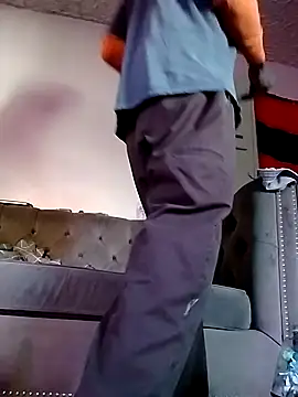 Snapshot of Daddy_hook chatting on February 21, 2025, 12:49 am Daddy hook online show from February 21, 2025, 12:49 am