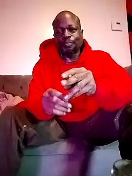 Snapshot of Daddy_hook chatting on March 6, 2025, 12:21 am Daddy hook online show from March 6, 2025, 12:21 am