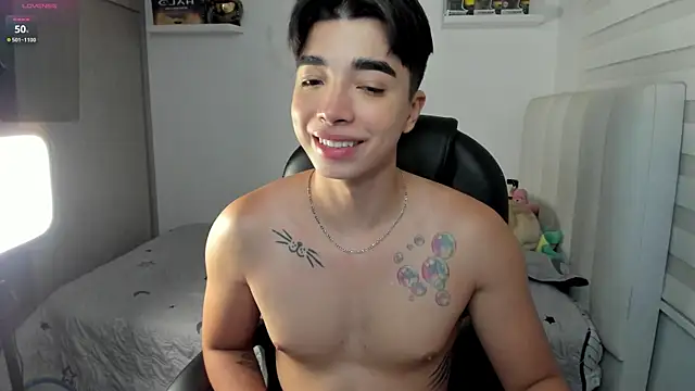 santy7v7 online show from November 20, 2025, 1:22 pm