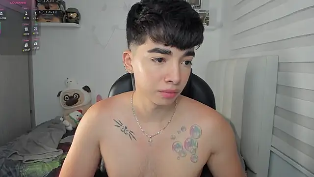 santy7v7 online show from April 11, 2026, 1:37 pm