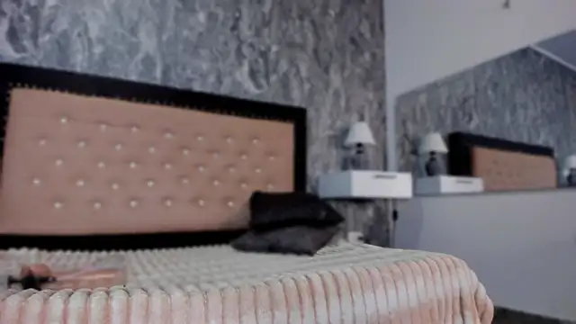 Lia sarahi online show from October 2, 2025, 11:28 am