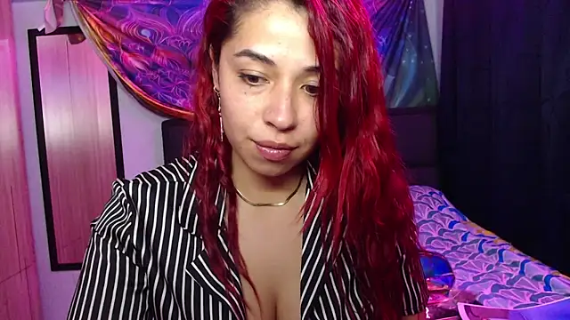 Snapshot of Alexxx_andr4 chatting on November 8, 2025, 1:28 am Alexxx andr4 online show from November 8, 2025, 1:28 am