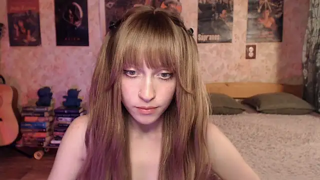Snapshot of Friendly_Ellie chatting on June 15, 2026, 2:30 pm Friendly Ellie online show from June 15, 2026, 2:30 pm