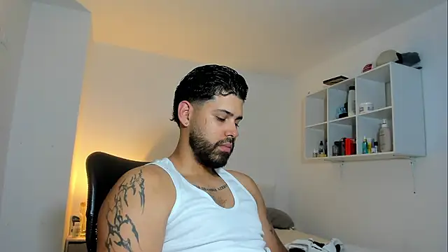 Justyn Torres online show from March 26, 2026, 11:05 am