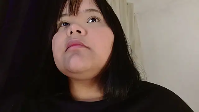 sexychubby    online show from January 12, 2025, 5:33 pm