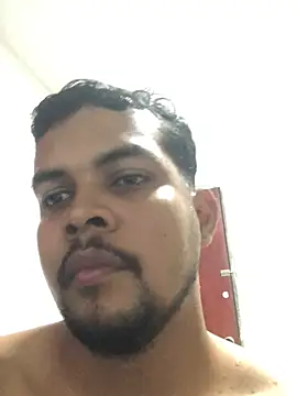 Snapshot of ElsecretodeBruno chatting on March 16, 2025, 12:45 am ElsecretodeBruno online show from March 16, 2025, 12:45 am