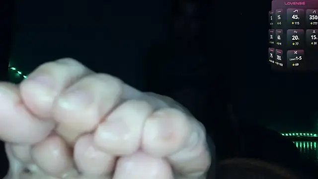 cruellagoth666 online show from September 30, 2025, 11:43 pm