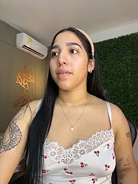 Amandanauty online show from December 19, 2025, 8:21 am