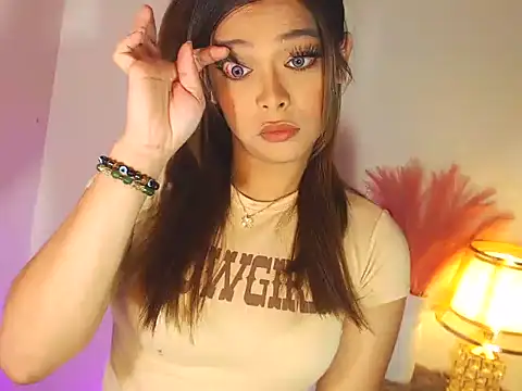 MajesticKitana online show from November 26, 2025, 4:57 am