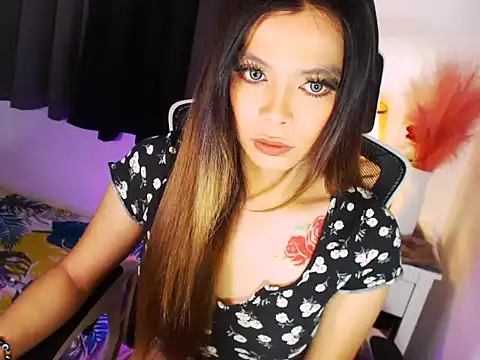 MajesticKitana online show from June 4, 2026, 5:24 am