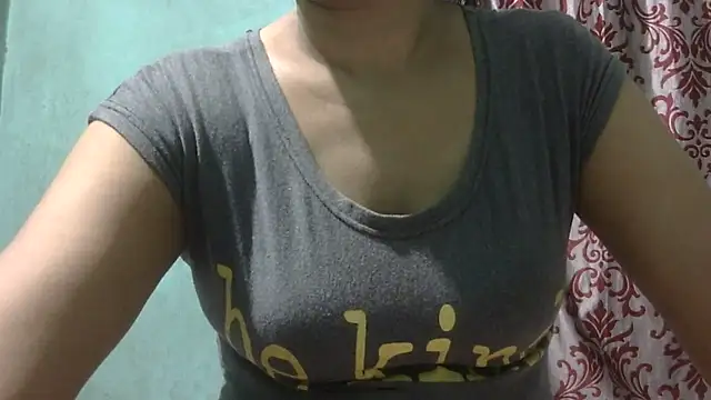 Snapshot of AVNI09- chatting on September 20, 2025, 10:49 am AVNI09- online show from September 20, 2025, 10:49 am