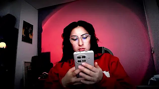 Snapshot of Scarlett_Sen chatting on December 3, 2025, 2:04 pm Scarlett Sen online show from December 3, 2025, 2:04 pm