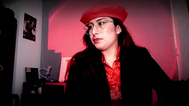 Snapshot of Scarlett_Sen chatting on December 17, 2025, 5:52 pm Scarlett Sen online show from December 17, 2025, 5:52 pm