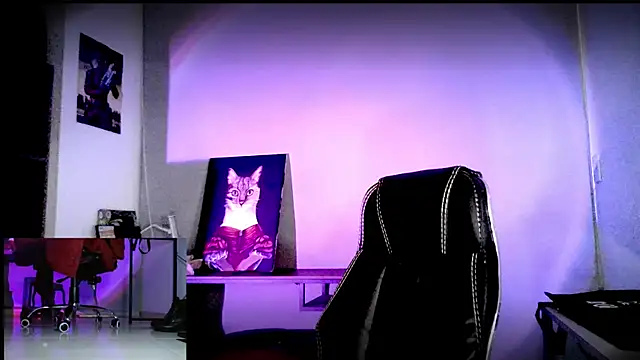 Snapshot of Scarlett_Sen chatting on February 19, 2026, 1:29 pm Scarlett Sen online show from February 19, 2026, 1:29 pm