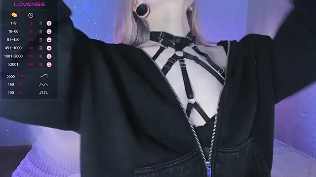 Snapshot of Misty_Shadow chatting on February 2, 2025, 1:34 am Misty Shadow online show from February 2, 2025, 1:34 am