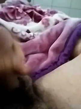 Snapshot of vemvemve chatting on January 2, 2025, 11:31 am vemvemve online show from January 2, 2025, 11:31 am