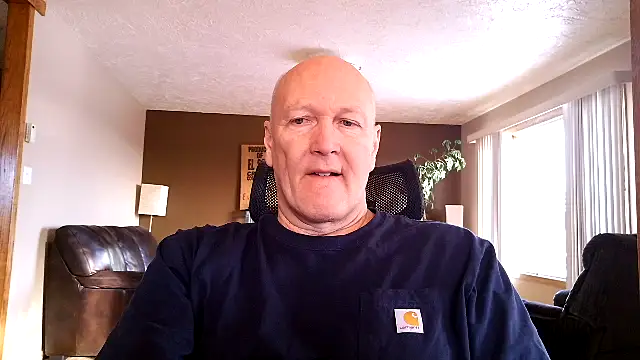 Snapshot of BasicAnt chatting on February 5, 2026, 3:38 pm BasicAnt online show from February 5, 2026, 3:38 pm