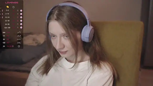 mollytuck online show from December 19, 2024, 1:51 pm