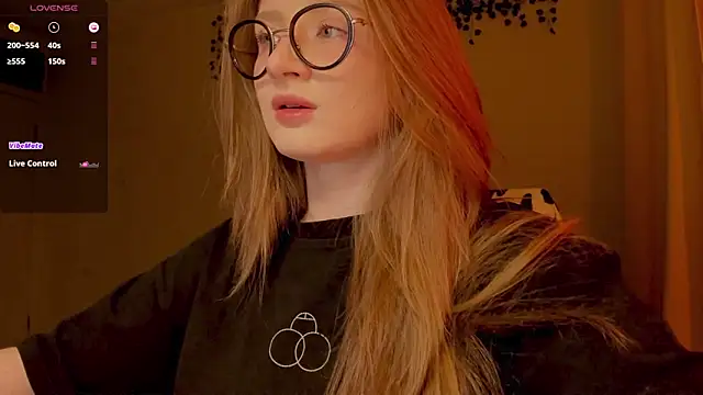 mollytuck online show from April 11, 2026, 3:49 pm