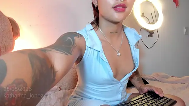 Katharina Lopez online show from May 9, 2026, 2:17 am