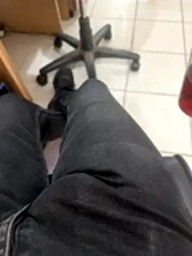 MAHKE12 online show from October 10, 2025, 9:30 am