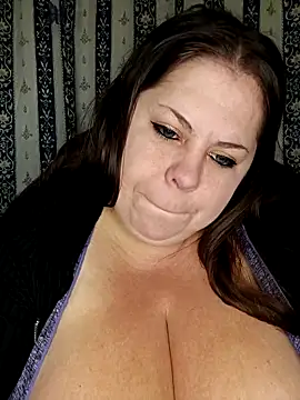 Ginabig online show from September 30, 2025, 5:45 am