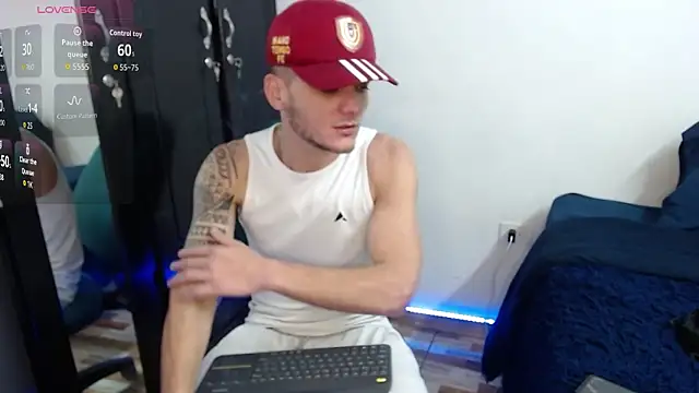 Snapshot of ramseesh chatting on December 23, 2025, 4:54 am ramseesh online show from December 23, 2025, 4:54 am