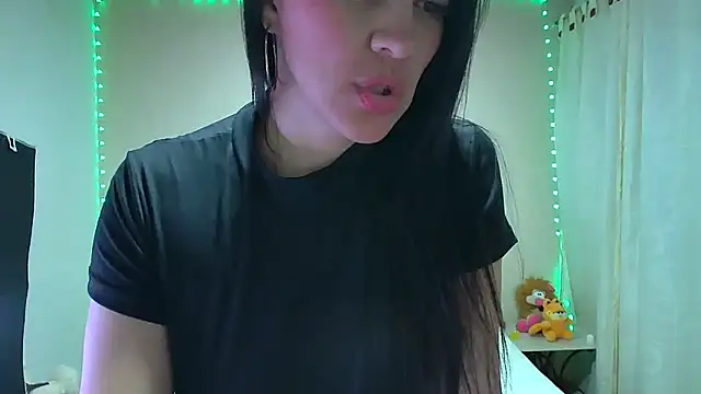 candycarson1 online show from December 29, 2024, 7:06 am