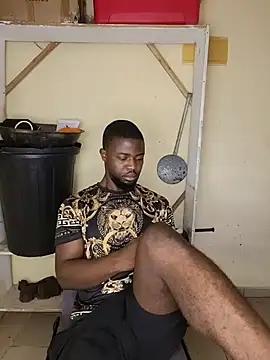 Snapshot of vannycov chatting on February 23, 2026, 6:33 am vannycov online show from February 23, 2026, 6:33 am