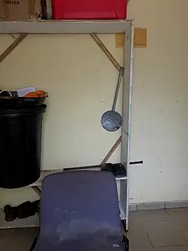 Snapshot of vannycov chatting on February 24, 2026, 10:02 am vannycov online show from February 24, 2026, 10:02 am