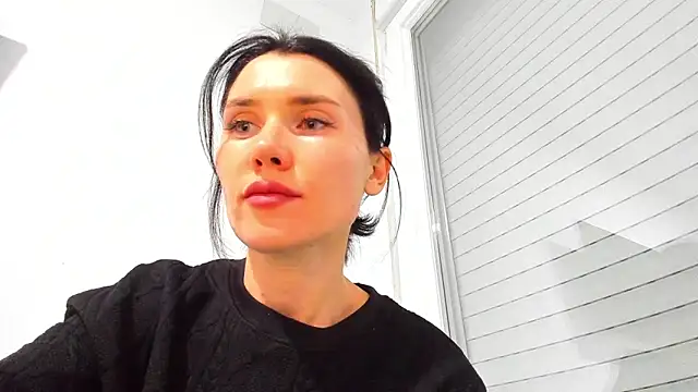 Cameron diazz online show from December 3, 2025, 9:13 pm