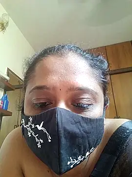 sexynayan23 online show from April 12, 2026, 5:01 am