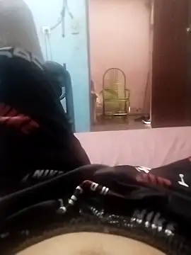 Snapshot of Emanuel45js chatting on February 26, 2025, 7:16 pm Emanuel45js online show from February 26, 2025, 7:16 pm