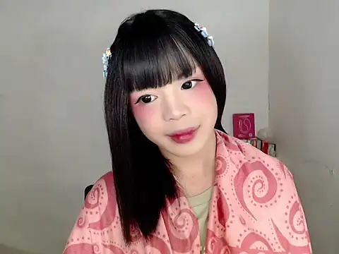 SweetCheska19 online show from May 31, 2026, 1:51 pm