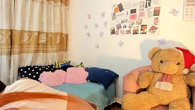 ValienteGirl  online show from January 28, 2025, 8:25 am