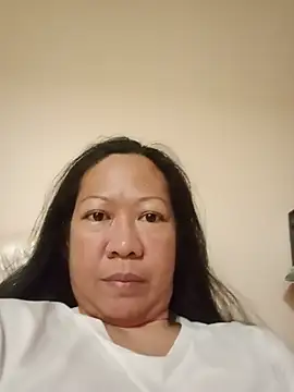 Snapshot of Sweet_Lady30 chatting on August 2, 2026, 8:18 pm Sweet Lady30 online show from August 2, 2026, 8:18 pm