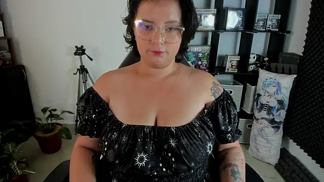 aika-dreams online show from December 21, 2024, 9:47 pm