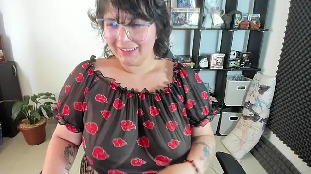 aika-dreams online show from February 2, 2025, 4:32 pm