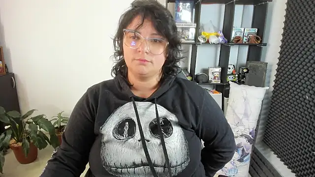 aika-dreams online show from March 20, 2025, 11:38 am