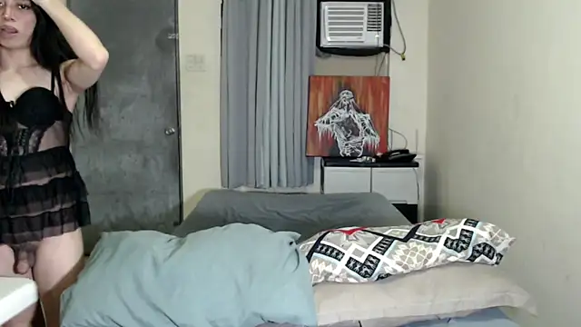 Snapshot of Urworldclasstrans chatting on October 29, 2025, 4:42 pm Urworldclasstrans online show from October 29, 2025, 4:42 pm