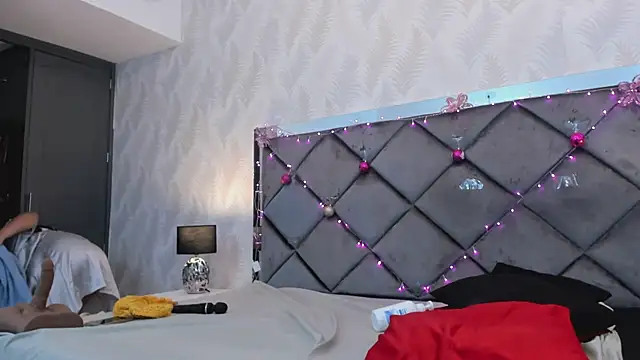 Snapshot of Mayssa_Cute chatting on December 17, 2024, 11:38 pm Mayssa Cute online show from December 17, 2024, 11:38 pm