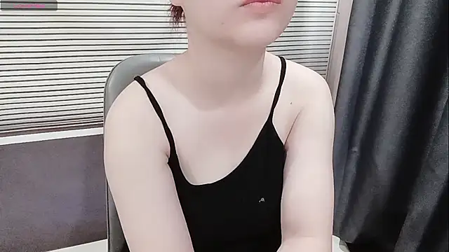 Snapshot of pelue chatting on February 28, 2026, 1:17 am pelue online show from February 28, 2026, 1:17 am