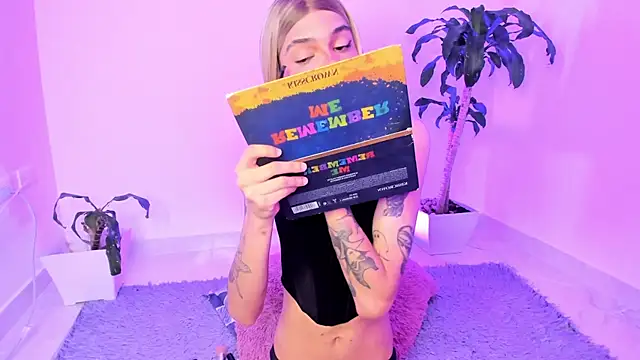 Snapshot of Varya_Ferreira chatting on April 7, 2026, 7:42 am Varya Ferreira online show from April 7, 2026, 7:42 am