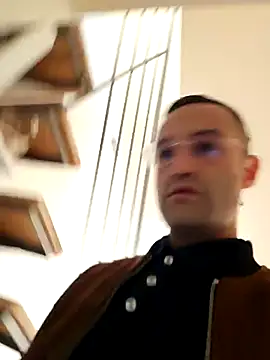 enricso online show from October 6, 2025, 12:46 pm