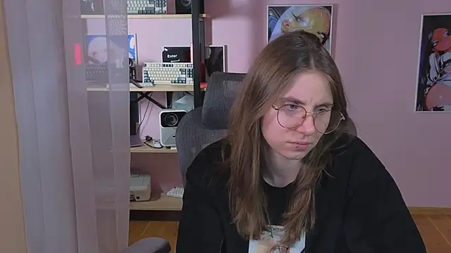  AnnaStark  online show from April 8, 2026, 8:20 pm