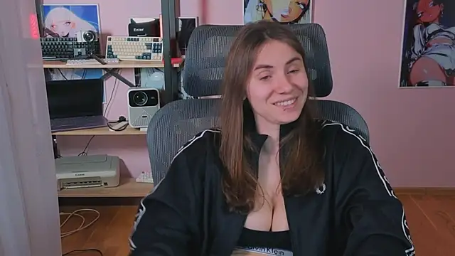  AnnaStark  online show from April 16, 2026, 8:20 pm